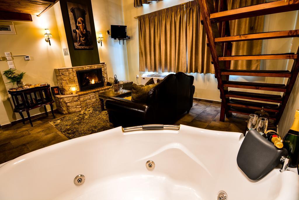 Camelia Suites Synikia Mesi Trikalon Екстер'єр фото